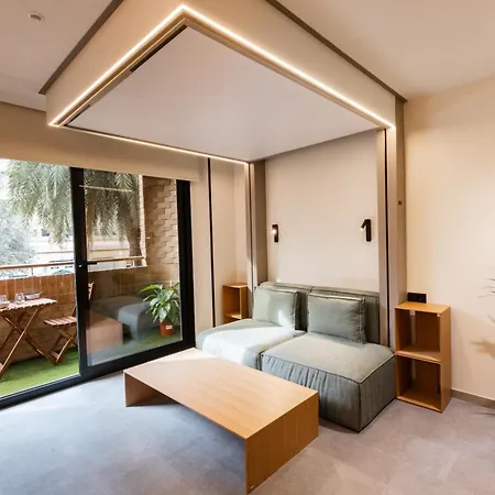 Motus Disruptive Apartments-3